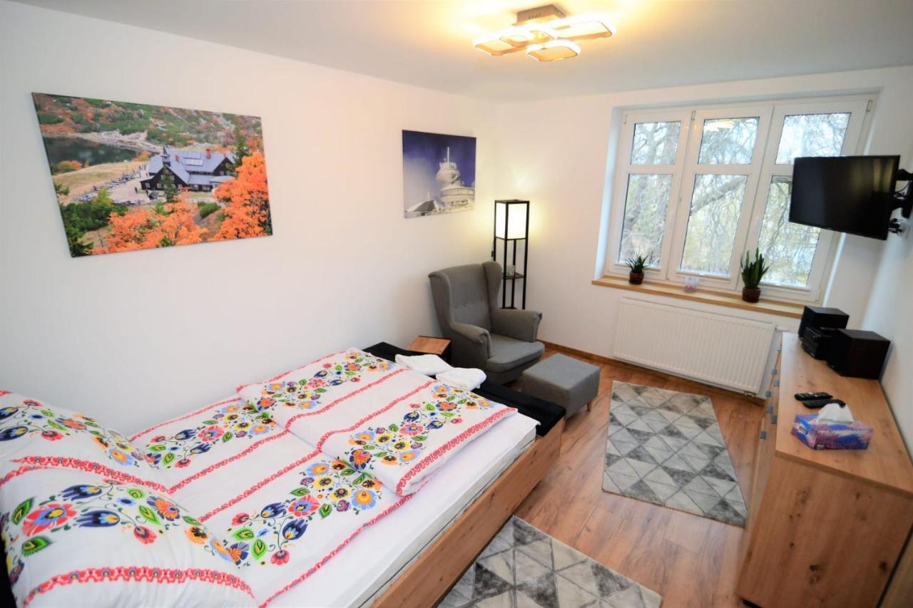 De Luxe Emily Apartment